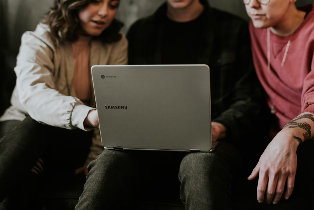 women on a laptop - What to do When Google Calendar Events Disappear
