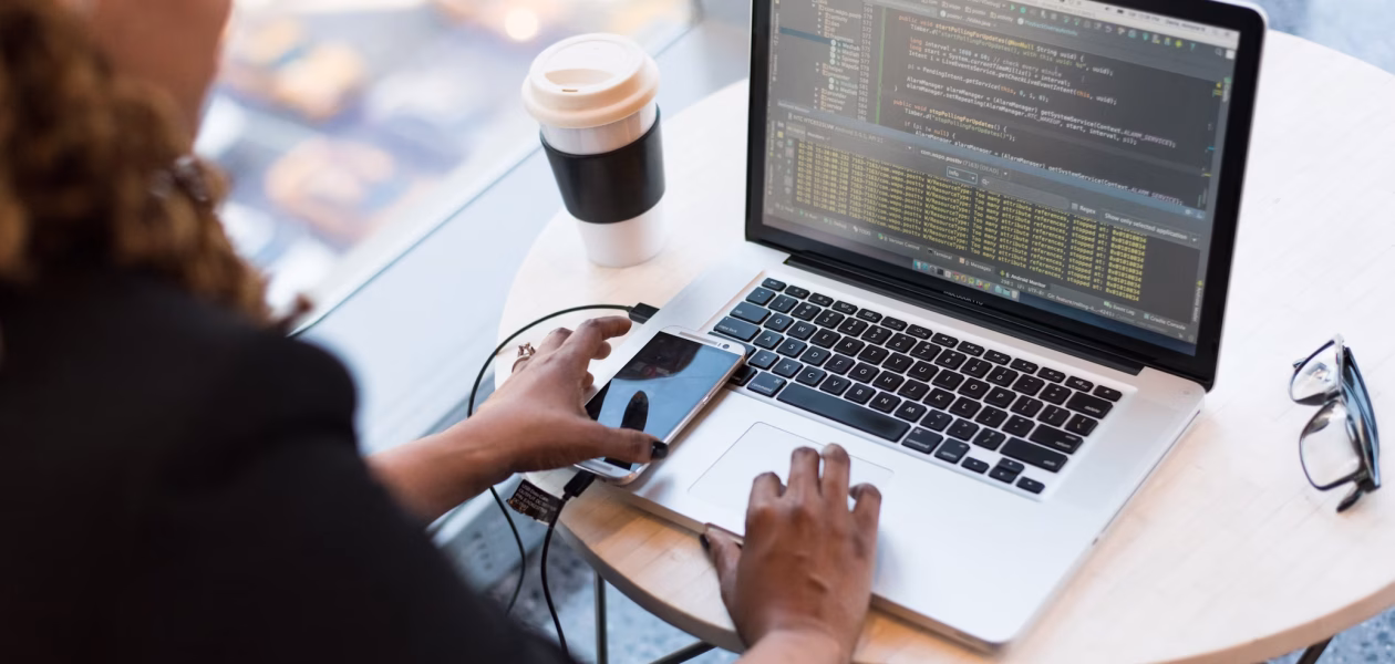 photo-1573164574472-797cdf4a583a photo-1573164574472-797cdf4a583a